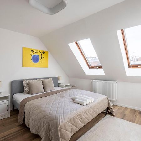 Exclusive & Central Duplex Residence By Prestige Homes Budapest Esterno foto