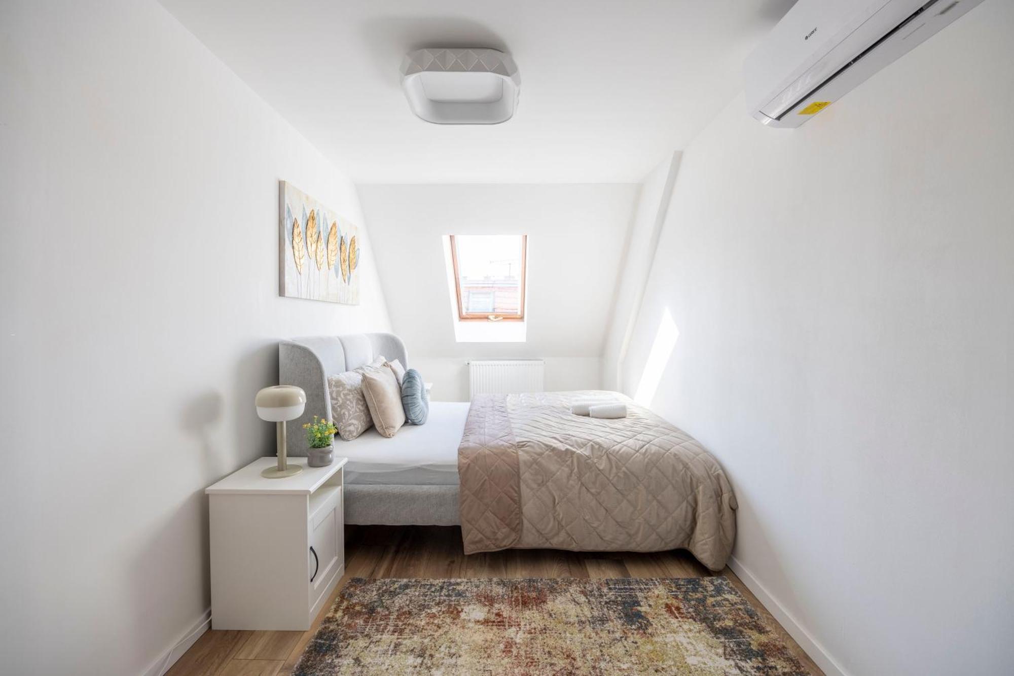 Exclusive & Central Duplex Residence By Prestige Homes Budapest Esterno foto